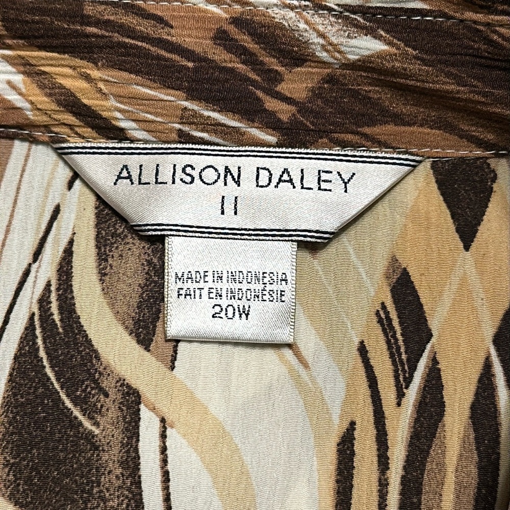 Allison Daley Button Down Blouse Size 20W in GUC - Picture 5 of 17